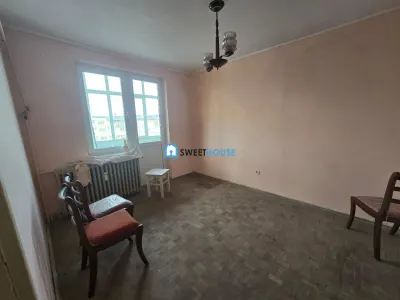 Apartament cu 2 camere  de vanzare  in Fagaras etaj 4 - Fagaras