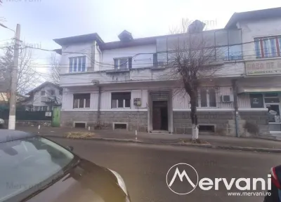 Apartament cu 3 camere de vanzare in Campina - foto 10