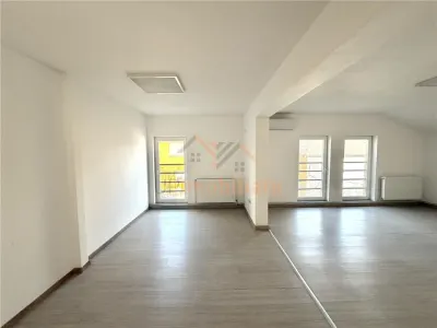 SPATIU DESTINAT BIROURILOR | CALEA ARADULUI | ORADEA - Oradea