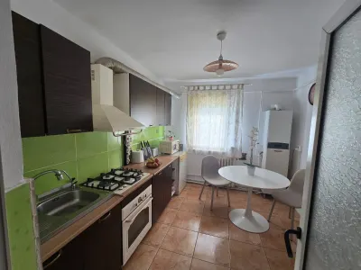 3 camere Podu de Fier Iaşi, 65 mp, mobilat, utilat - Iasi