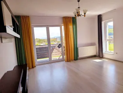 Apartament 2 camere Avantgarden ,mobilat,parcare,beci,131500 Euro - foto 3