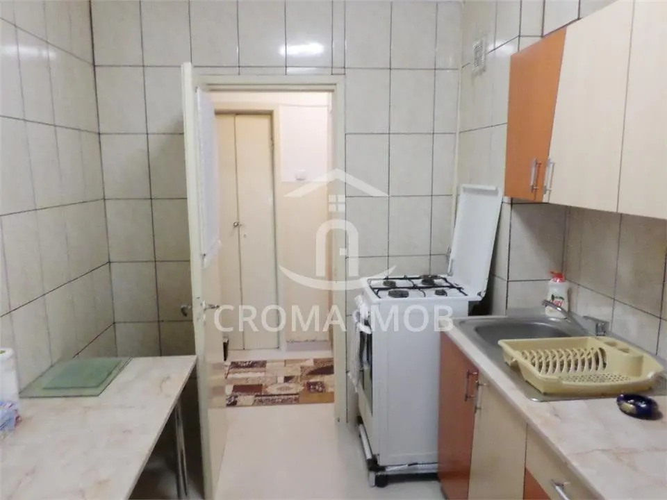 Vanzare apartament 2 camere, semidecomandat, Ploiesti, zona Nord/ Cameliei - foto 6
