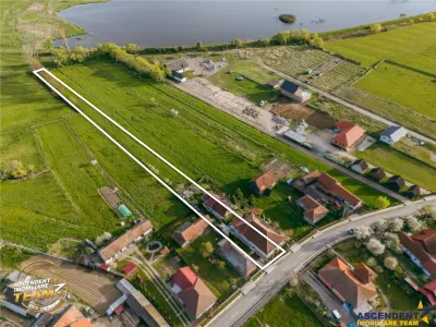 Doua case,un singur camin:spatiu generos si liniste, la marginea statiunii Covasna - foto 15