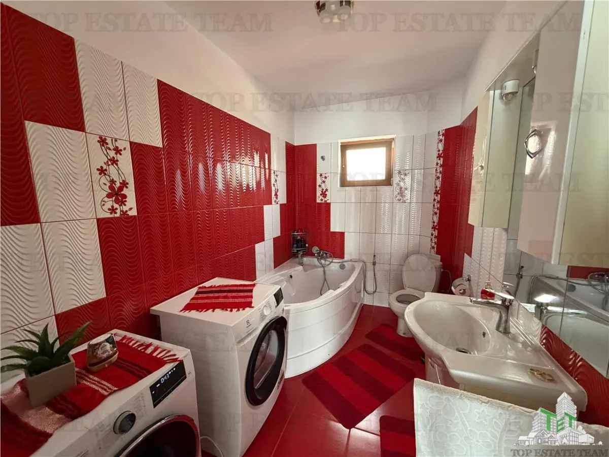 Vila premium cu teren de 721 mp - 186.990 EURO - liniste si intimitate aproape de oras - foto 7