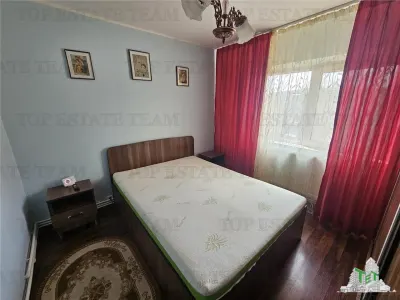Apartament 2 camere etaj 4/4 curat si luminos - Poarta 6, Constanta - foto 12