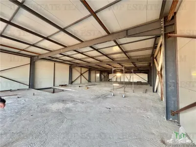 Cladire Comerciala Noua de Inchiriat | 1.026 mp | Vitrina Mare & Terasa | Stefanesti - Ilfov - foto 4