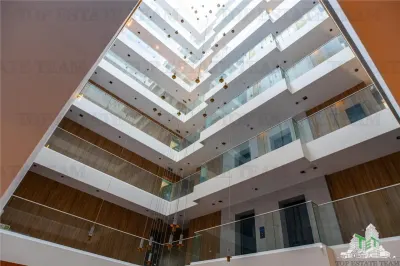 De vanzare - apartament 3 camere, cu terasa, Baneasa. - Bucuresti
