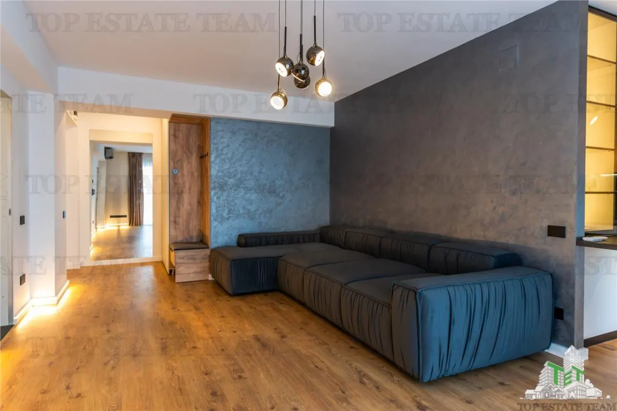 De vanzare - apartament 3 camere, cu terasa, Baneasa. - foto 11