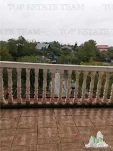 Vila cu etaj in Adunatii Copaceni, p+1+ pod + garaj + anexe, 5 camere, teren 1000mp - foto 3