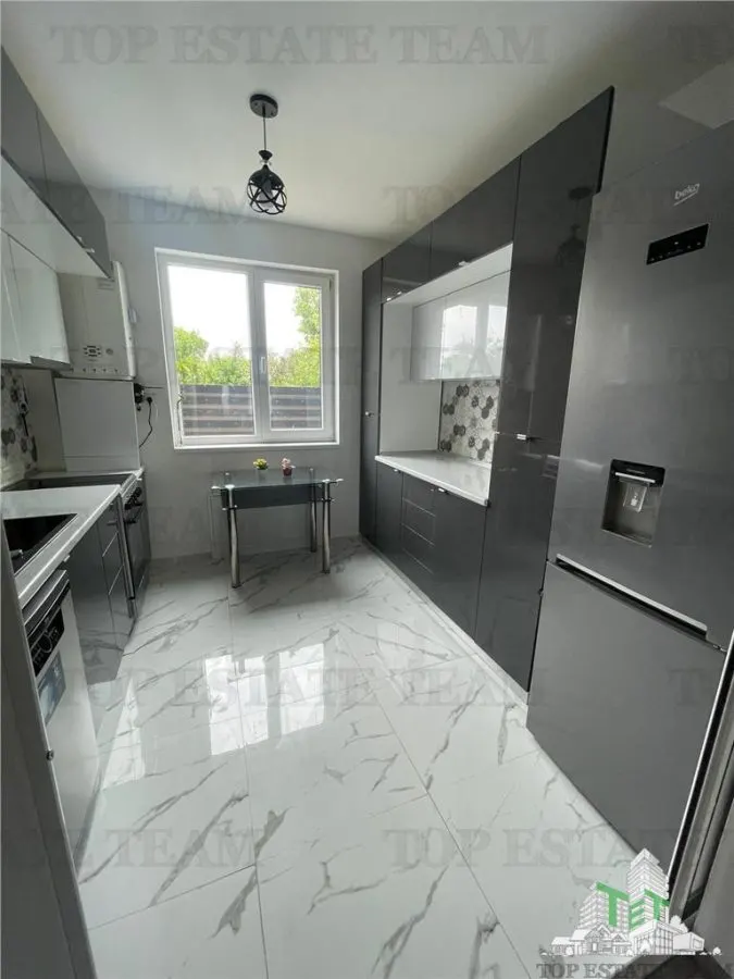 Casa cocheta, gata de locuit, intr-o zona linistita din comuna Berceni, 4 dormitoare, curte amenajata si utilitati complete! - foto 4