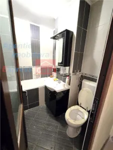 Apartament 2 camere decomandat, zona Gara, Strapungere Silvestru (etaj intermediar) - foto 7