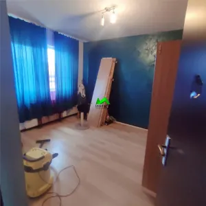 Casa de inchiriat 4 camere muncitori Sura Mare - foto 7
