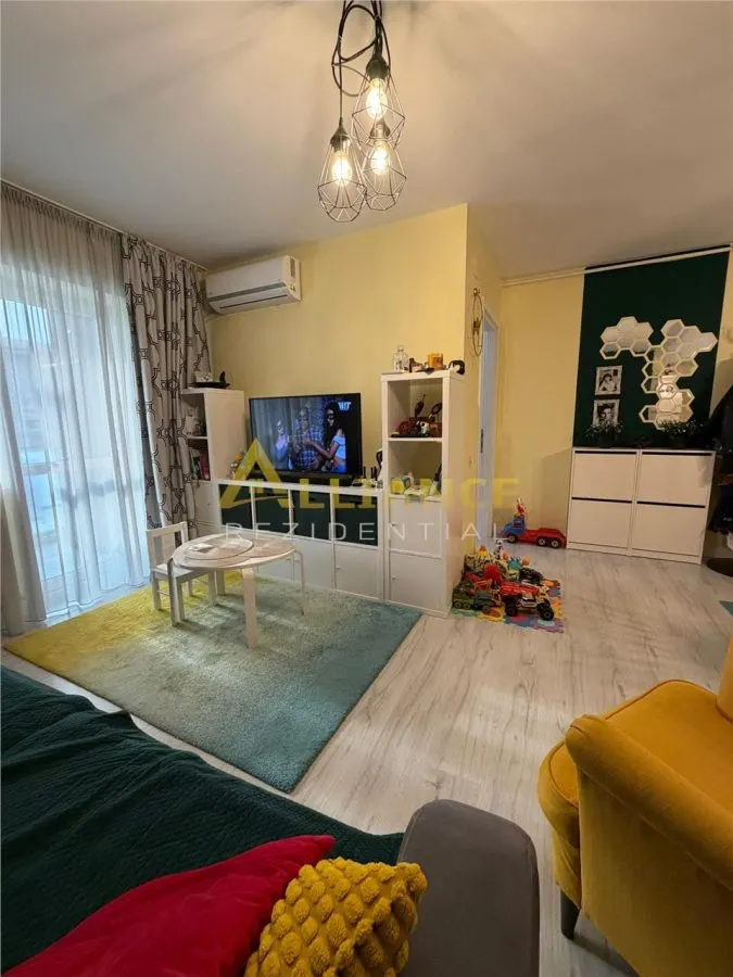 APARTAMENT 3 CAMERE -101 MP - foto 13
