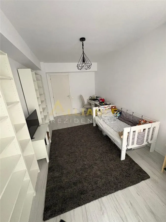 APARTAMENT 3 CAMERE -101 MP - foto 17