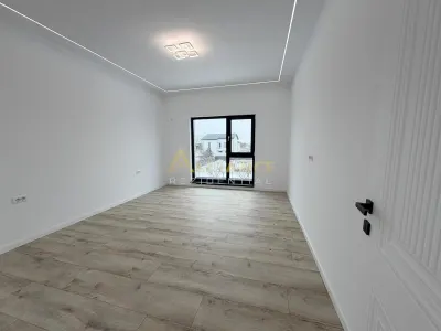 Vila individuala P+1E cu finisaje de lux ~ 4 camere 3 bai ~ 540mp teren - foto 4