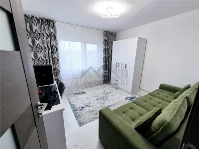 Apartament cu 3 camere de vanzare - foto 3
