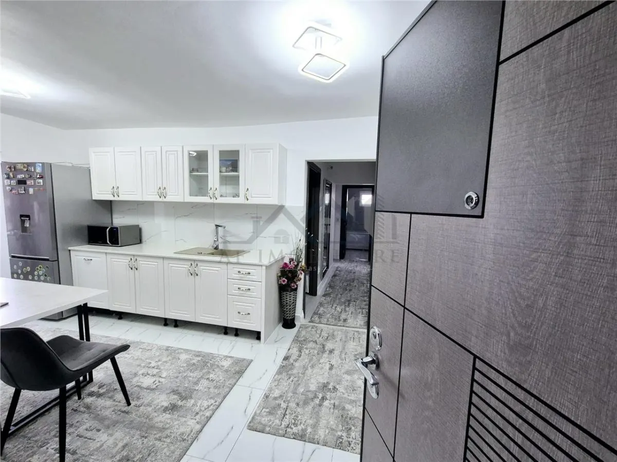 Apartament cu 3 camere de vanzare - foto 8