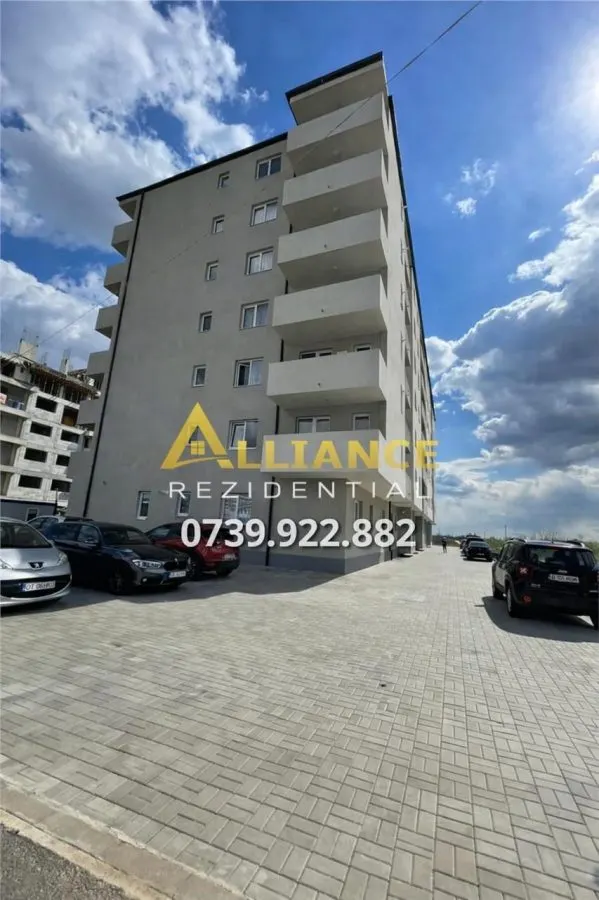 Apartament 3 camere Sector 4 - foto 1