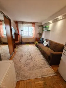 Garsoniera mobilata zona Uzina 2 - Brasov