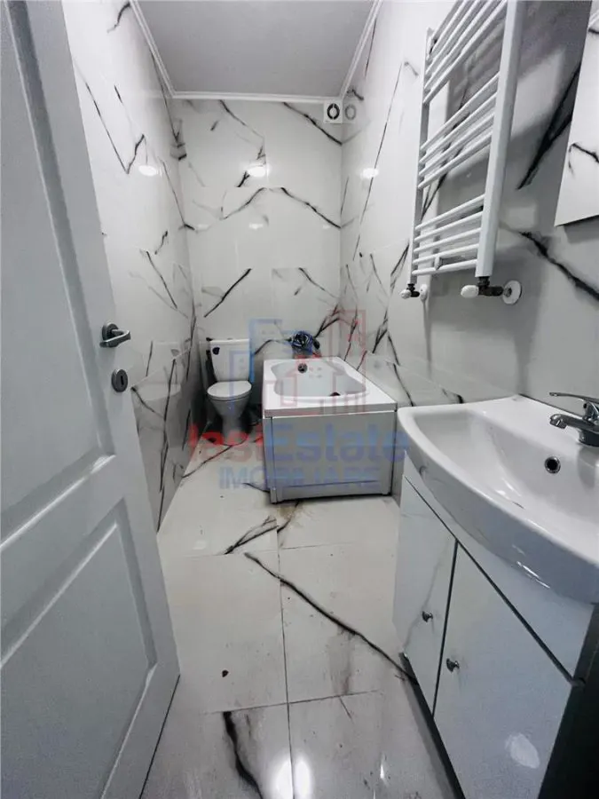 Apartament 1 camera cu loc parcare Capat Cug - foto 5