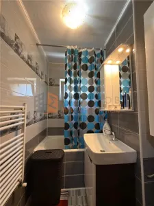 Apartament 3 camere cf 1 semidecomandat zona Micro 3 - foto 14