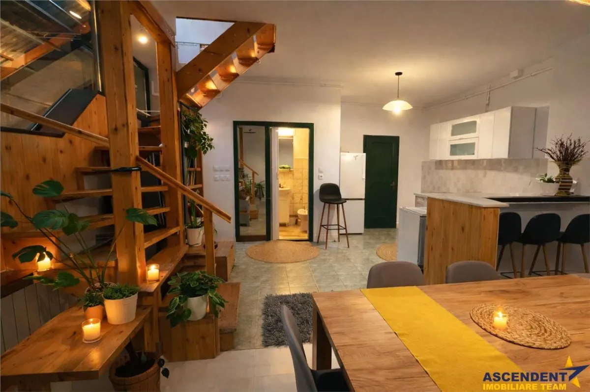 Film& 3D!Coltul tau rustic la casa,Central, Targu Mures.. - foto 1