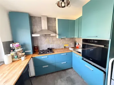Casa tip duplex ||4 camere 2 bai || teren 200mp || 200m de bulevard - foto 2