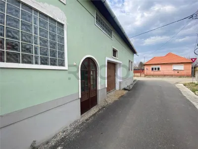 RECO Casa 3 camere, zona Est, Marghita, cu  spatiu comercial - foto 16