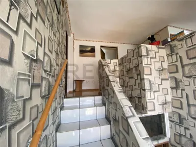 RECO Casa 3 camere, zona Est, Marghita, cu  spatiu comercial - foto 4