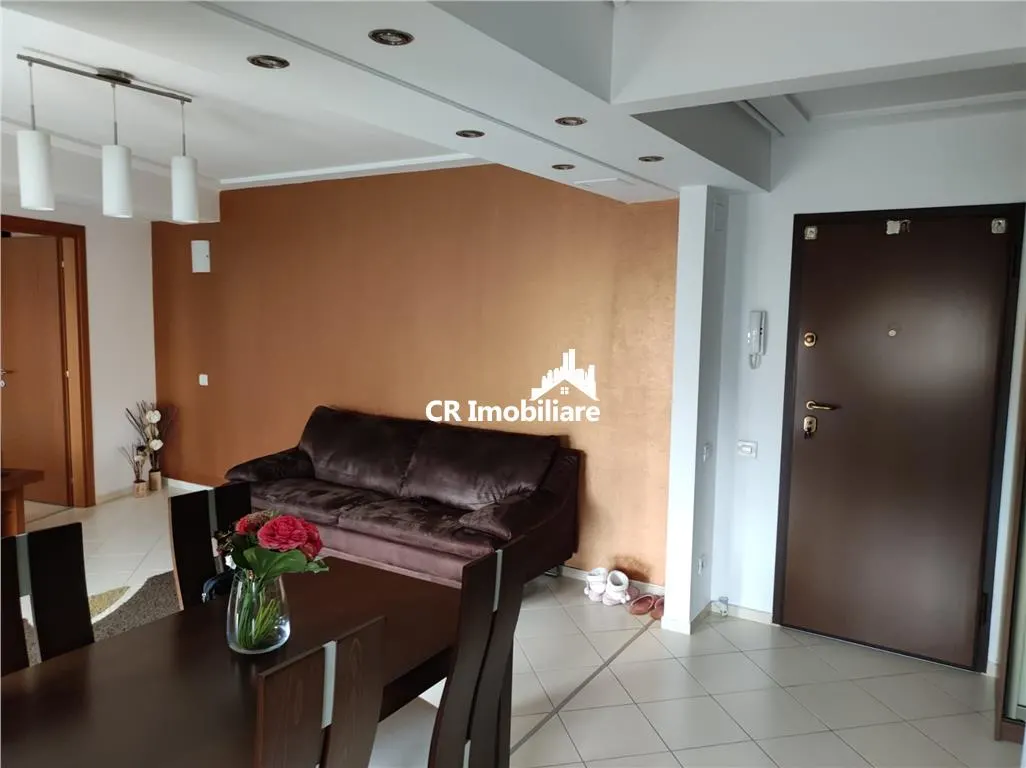 Apartament 3 camere Decebal - foto 3