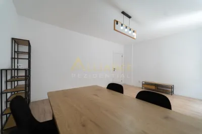Apartament cu 200 mp TEREN - Mobilat si utilat -Metrou Berceni - foto 2