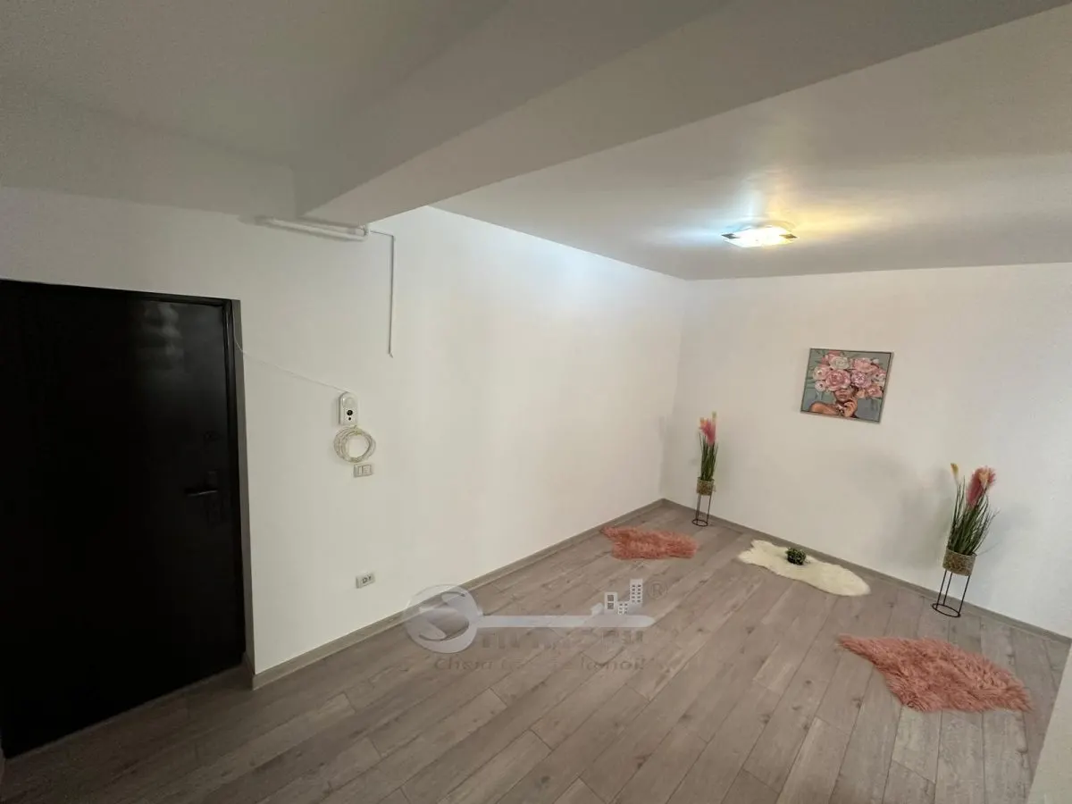 Apartament 1 cameră Valea Lupului, etaj 1, balcon mare și loc de parcare inclus - foto 1