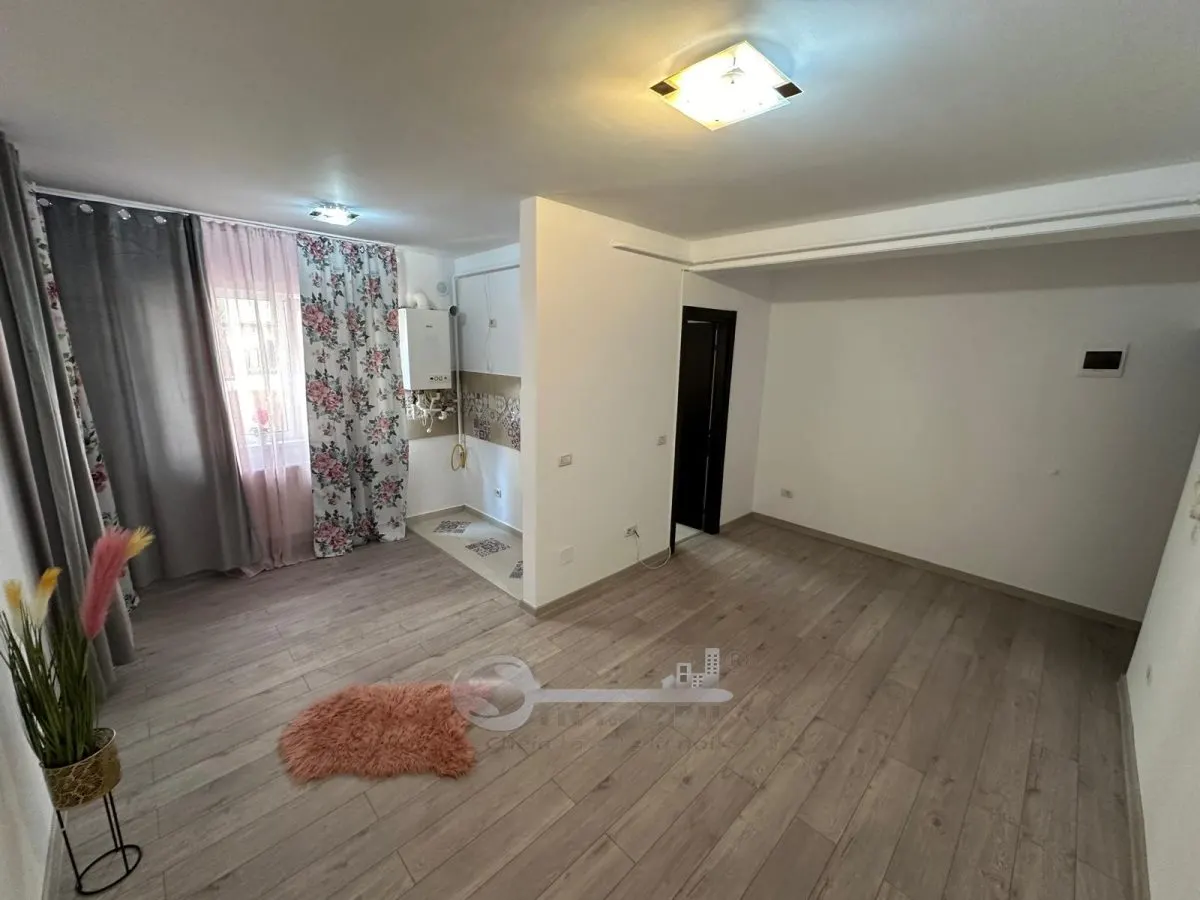 Apartament 1 cameră Valea Lupului, etaj 1, balcon mare și loc de parcare inclus - foto 3