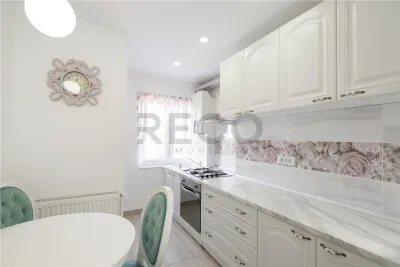 RECO Apartament 2 camere Marghita â€“ etaj 3/4, balcon, baie cu geam, bloc cu acoperis - foto 14