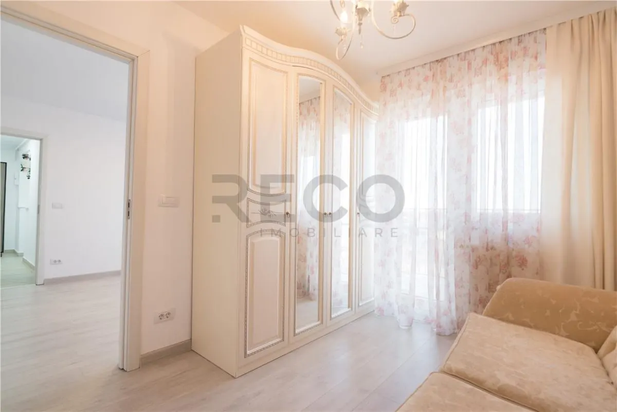 RECO Apartament 2 camere Marghita â€“ etaj 3/4, balcon, baie cu geam, bloc cu acoperis - foto 15
