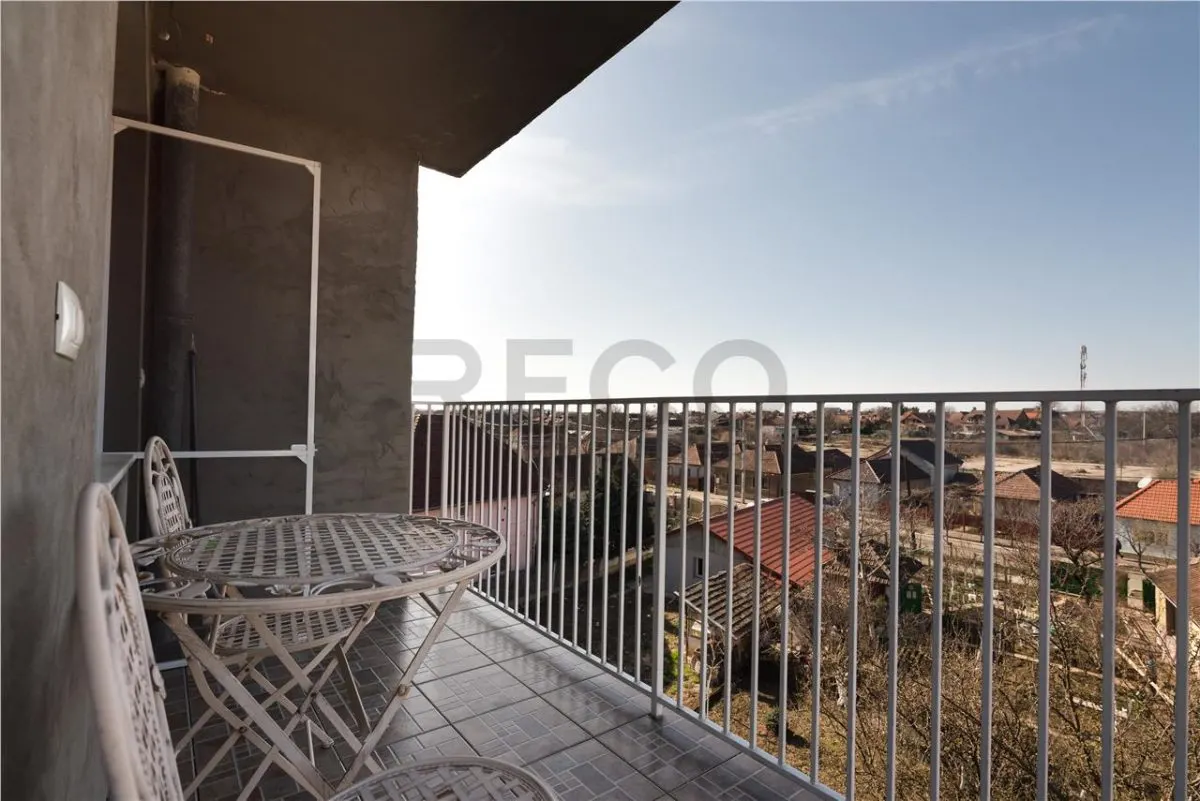 RECO Apartament 2 camere Marghita â€“ etaj 3/4, balcon, baie cu geam, bloc cu acoperis - foto 19