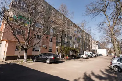 RECO Apartament 2 camere Marghita â€“ etaj 3/4, balcon, baie cu geam, bloc cu acoperis - foto 22