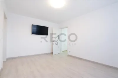 RECO Apartament 2 camere Marghita â€“ etaj 3/4, balcon, baie cu geam, bloc cu acoperis - foto 6