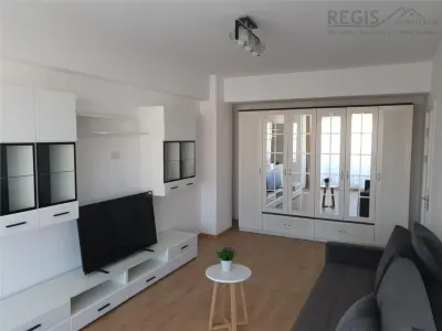 Apartament modern la prima inchiriere Sinuhe Residence Tractoru cu loc de parcare - Brasov