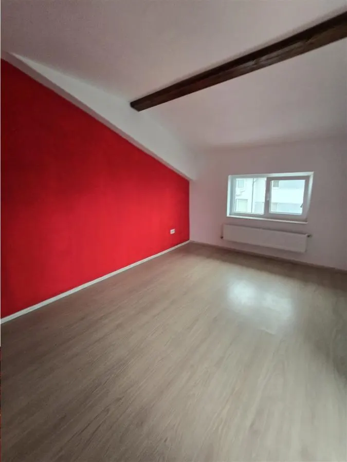 Berceni-Metrou Leonida,apartament 2 camere decomandat - foto 1