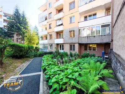 Decomandat pe 3 camere, locatie favorabila, Simeria, Sfantu Gheorghe - foto 2