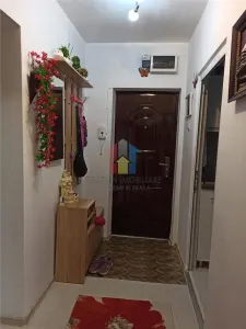 Apartament 1 camera, Vidin, parter cu balcon, Mobilat si utilat - foto 4