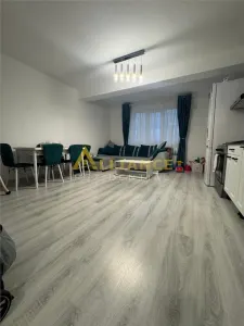 Apartament 3 camere de vânzare  | Etaj 3/5 | Mobilat - foto 5