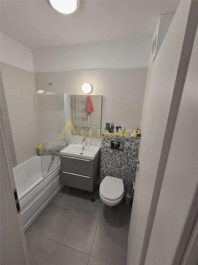 Sector 4 Apartament 3 Camere - foto 4