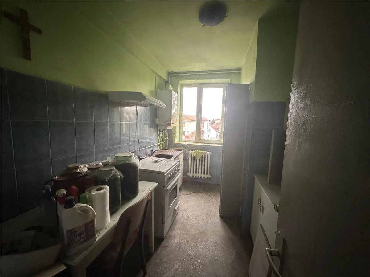 APARTAMENT 3 CAMERE | DECOMANDAT | ETAJ 3 | ZONA BIG - foto 2