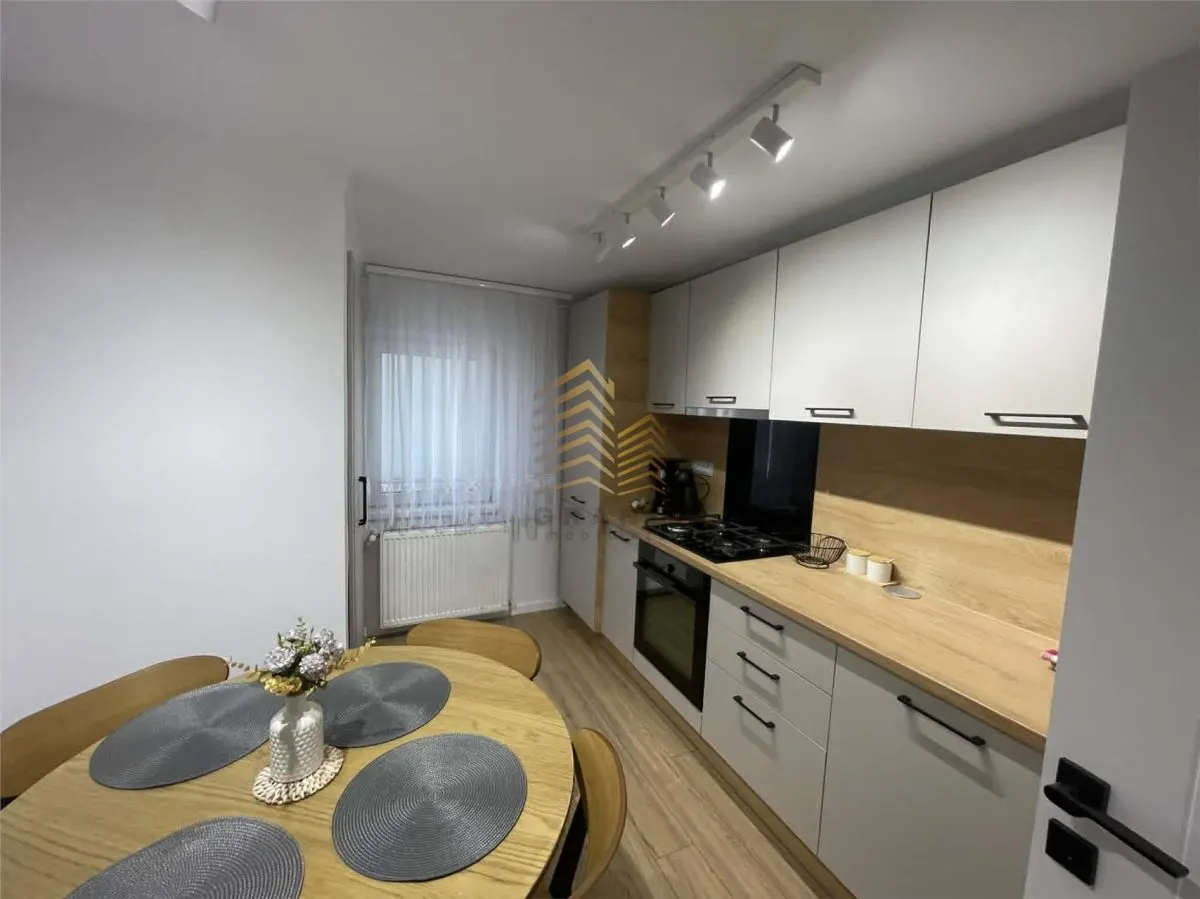 APARTAMENT MODERN CU 3 CAMERE |ZONA HAN|PRIMA INCHIRIERE - foto 6