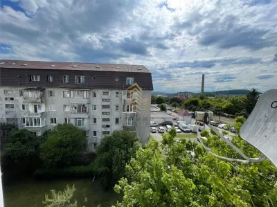 APARTAMENT CU 2 CAMERE|ZONA DECEBAL - foto 10