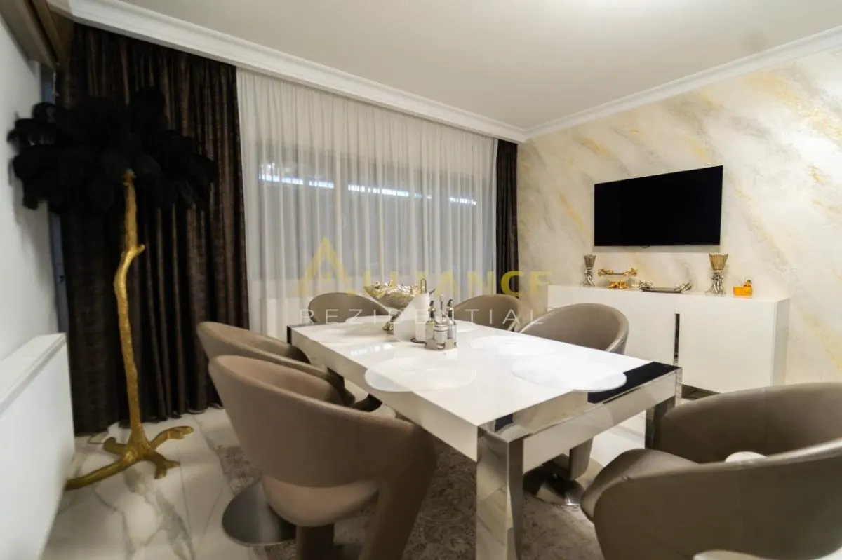 Casă tip townhouse de vânzare P+1E+M | 265 mp utili | 7 camere | terasă închisă | 3 locuri parcare - foto 13