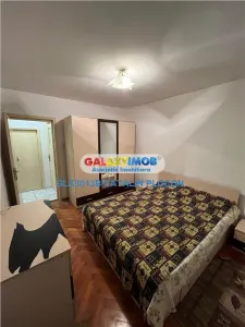 De inchiriat apartament 2 camere - foto 3