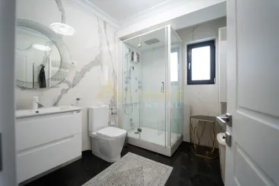 Locuinta premium pentru familie | Townhouse modern cu 7 camere, terasa spectaculoasa si 3 locuri de parcare - foto 18